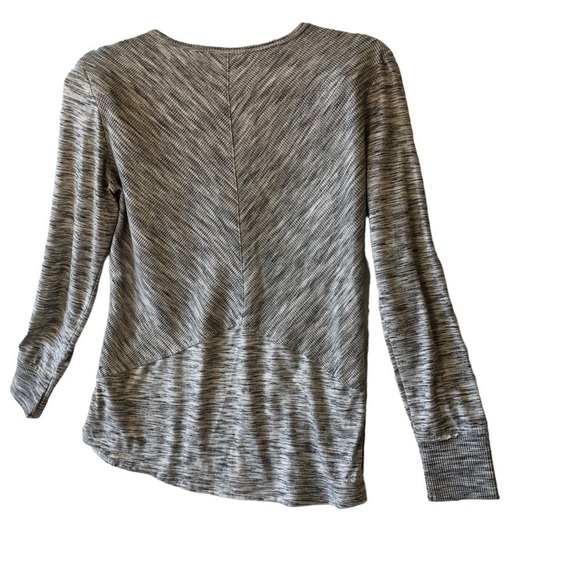 Kuhl Henley Top Pullover Women M Svenna #8339 KUHL Gray White Spacedye Stripe - Picture 5 of 10